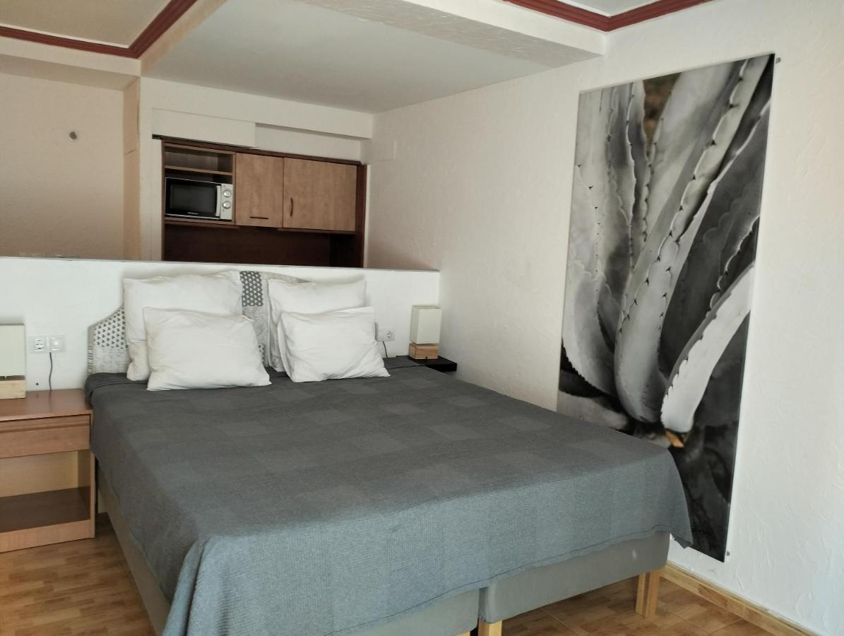 Unique Apartahotel 4-1 ตอร์เรเวียคา ภายนอก รูปภาพ